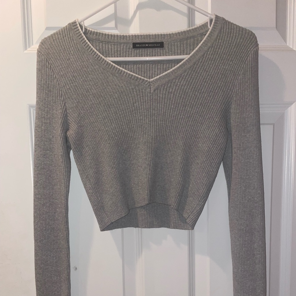 Cropped gray sweater from brandy melville (one size: xs/s)
